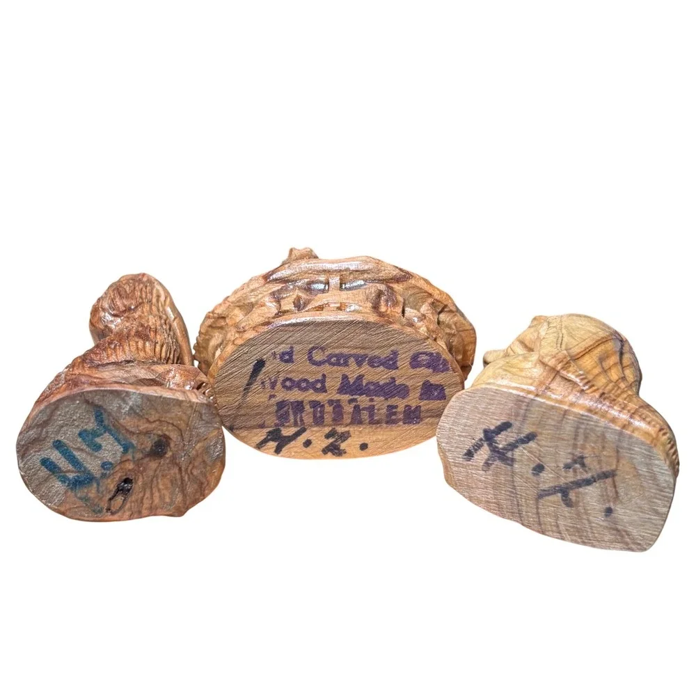 Antique Hand Carved Olive Wood Nativity Set 12 Piece Jerusalem Signed‎ by Artist